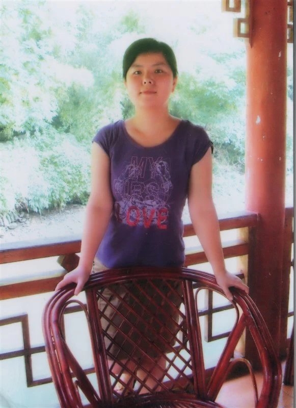 小家碧玉19的第一张照片--湛江相亲服务中心