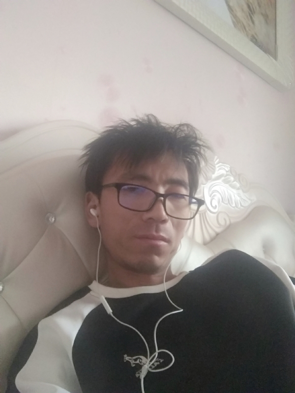 可惜我是水瓶座的第三张照片--湛江相亲服务中心