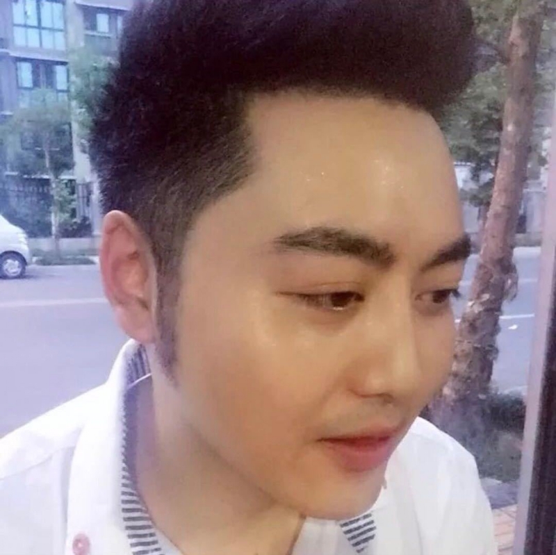 加油吧少年的第一张照片--湛江相亲服务中心