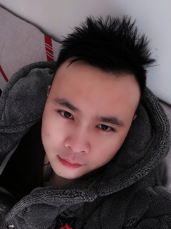 明明的第一张照片--湛江相亲服务中心
