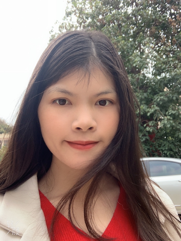 小可爱的第一张照片--湛江相亲服务中心