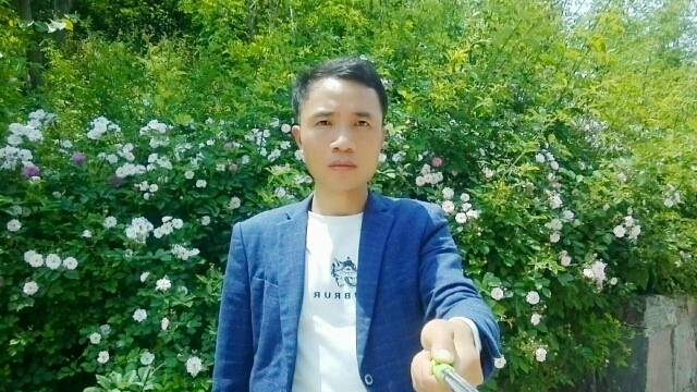 一生何求的第一张照片--湛江相亲服务中心