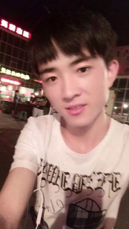 小先生的第一张照片--湛江相亲服务中心