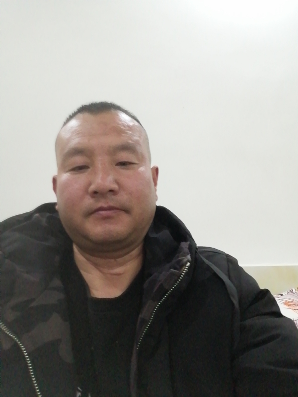 肖小江的第一张照片--湛江相亲服务中心