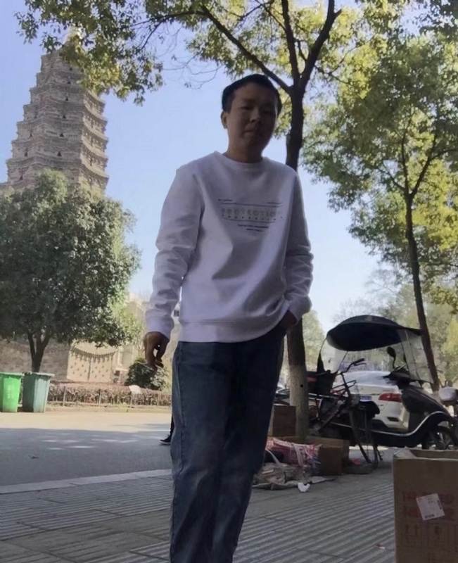 黄冈征婚的第一张照片--湛江相亲服务中心