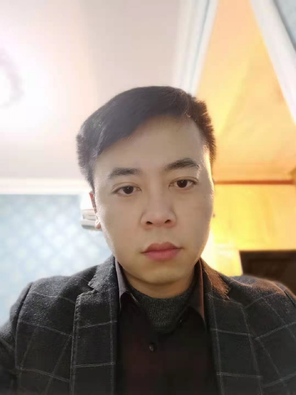 浔城烟雨的第一张照片--湛江相亲服务中心