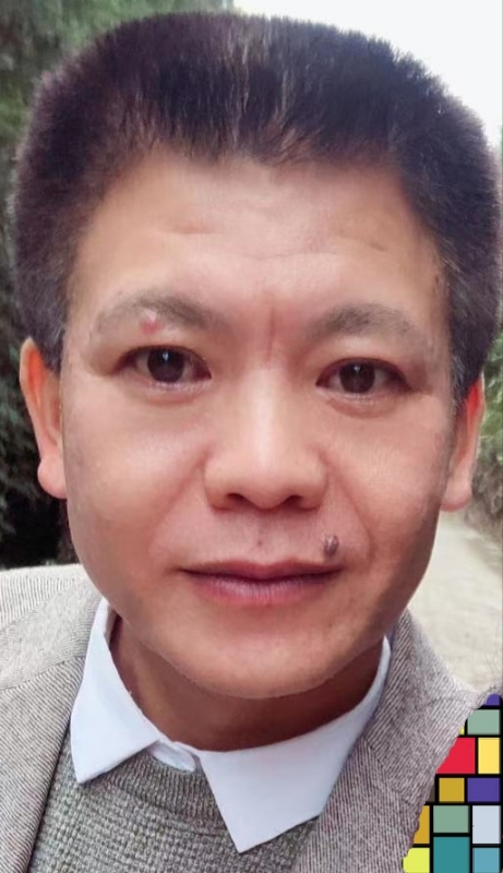 水中月的第一张照片--湛江相亲服务中心