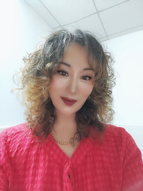 燕子的第一张照片--湛江相亲服务中心
