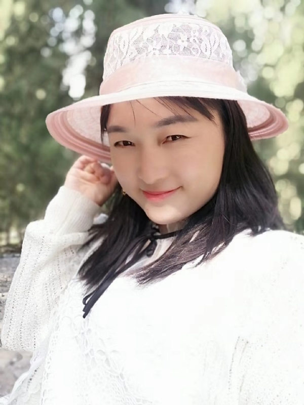 凤凰的第一张照片--湛江相亲服务中心