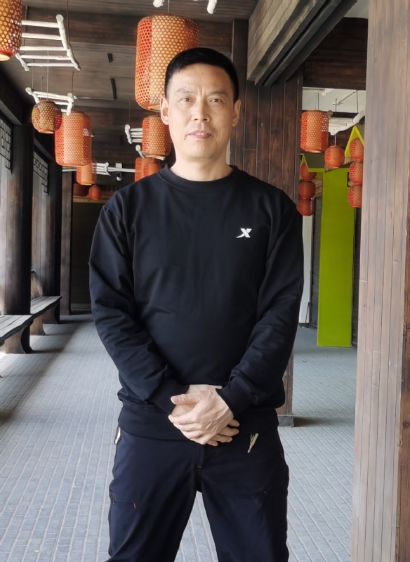阳光总在风雨后的第一张照片--湛江相亲服务中心