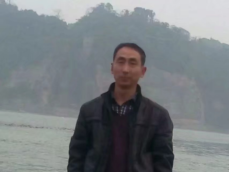 玉树临疯的第二张照片--湛江相亲服务中心
