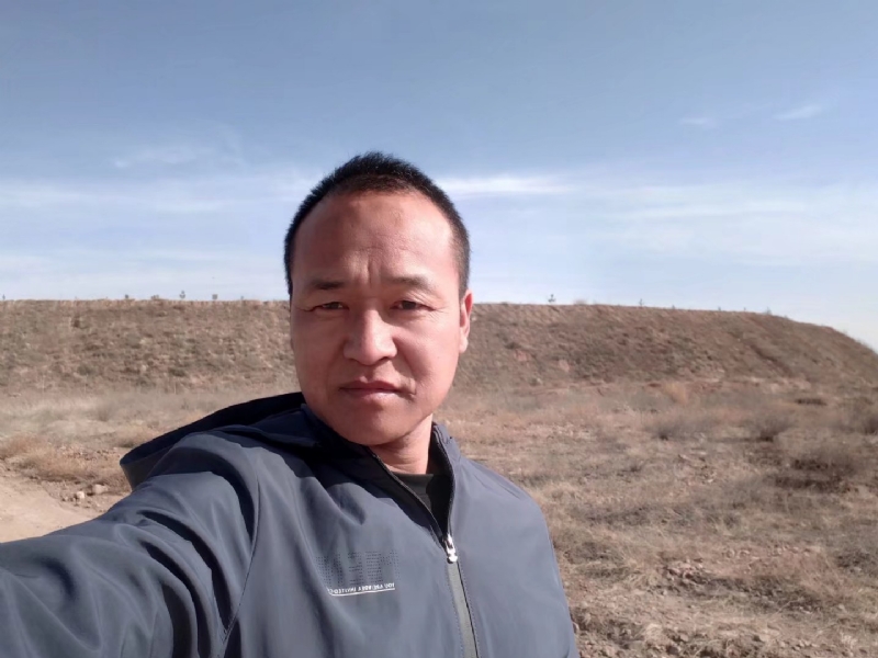 爱你不是我的第一张照片--湛江相亲服务中心
