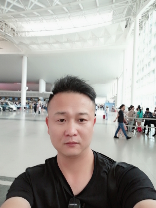 一叶知秋的第一张照片--湛江相亲服务中心