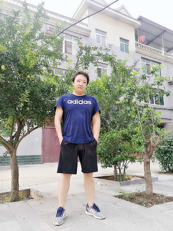 小宇的第一张照片--湛江相亲服务中心