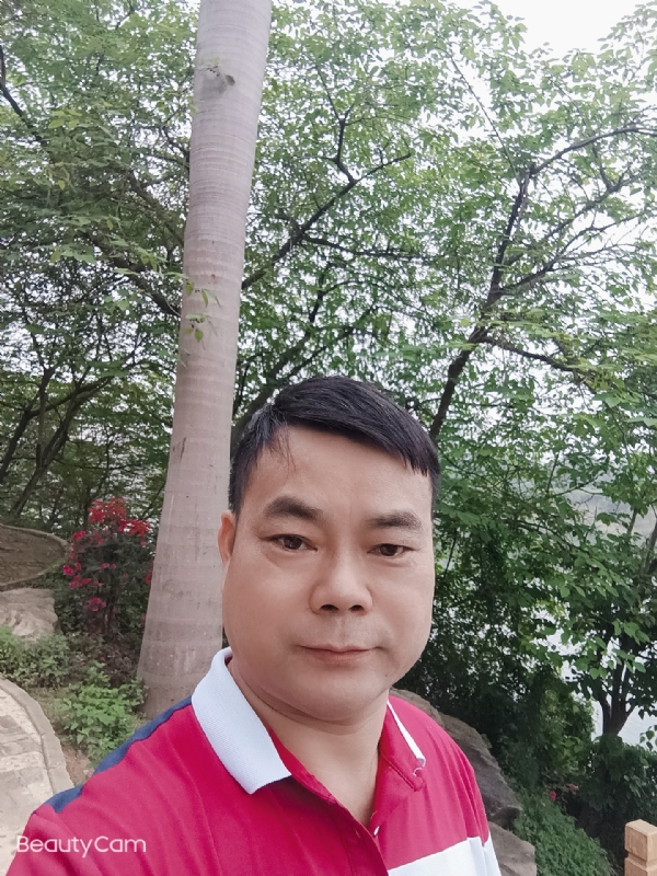 悲伤的温柔的第一张照片--湛江相亲服务中心