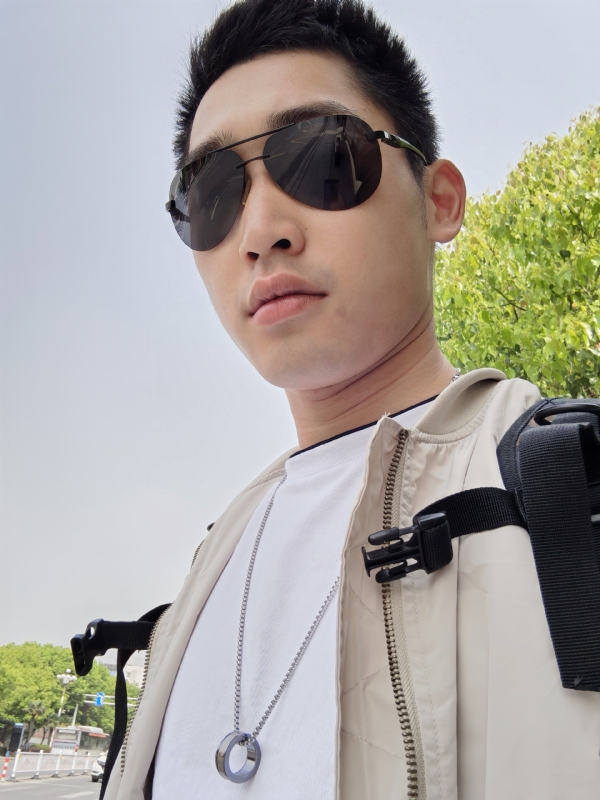 残花落陌,的第一张照片--湛江相亲服务中心