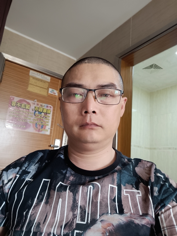心梦无痕的第一张照片--湛江相亲服务中心