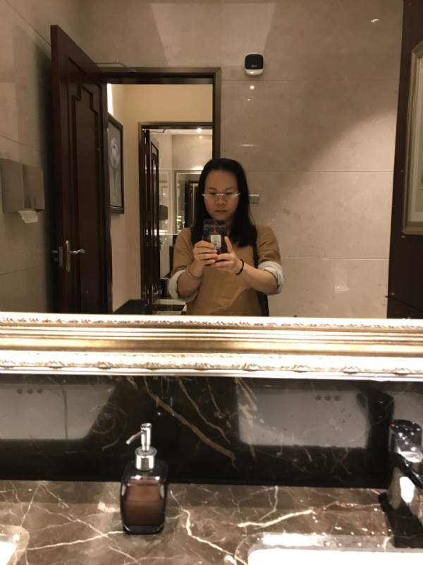 黄莺的第一张照片--湛江相亲服务中心