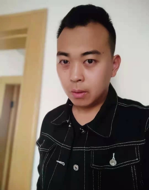 天边一丝风的第一张照片--湛江相亲服务中心