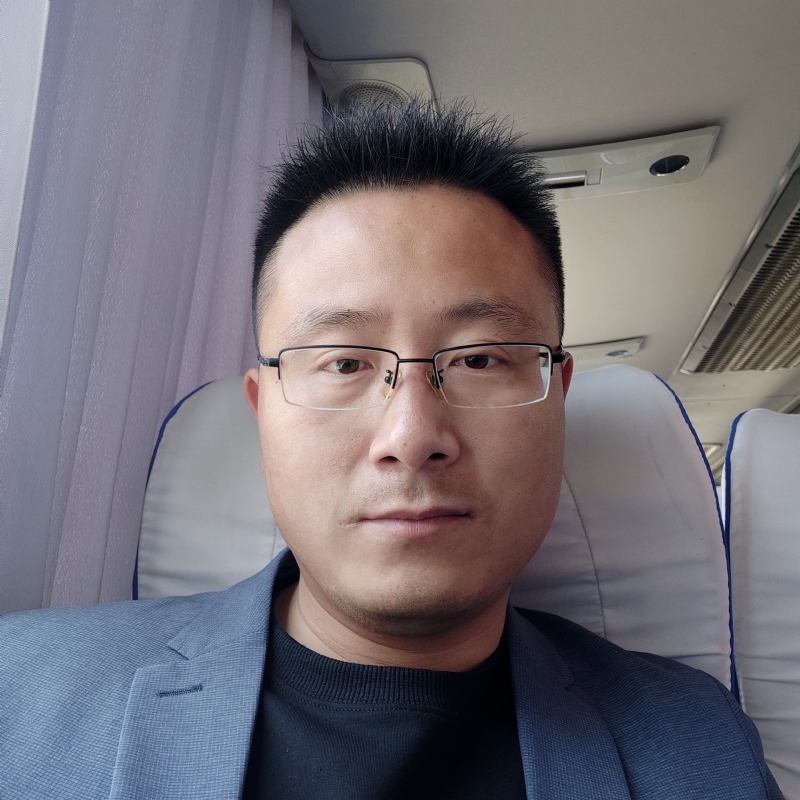 桑业挺的第一张照片--湛江相亲服务中心