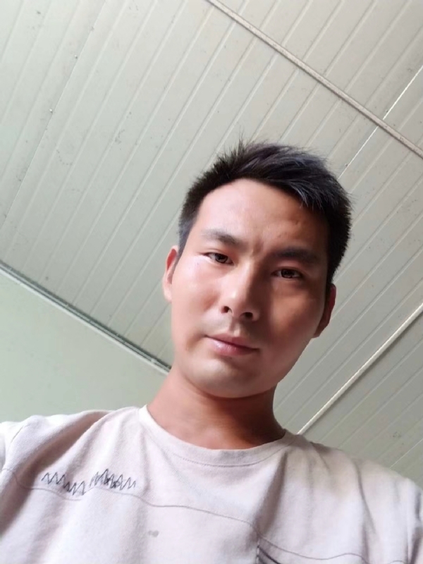 快乐肥宅水的第一张照片--湛江相亲服务中心