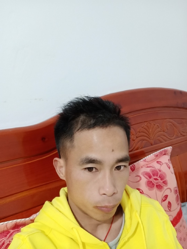 小biu崽的第一张照片--湛江相亲服务中心