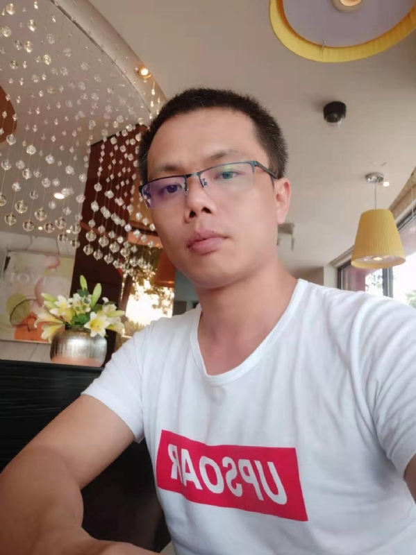 叶寒君的第三张照片--湛江相亲服务中心