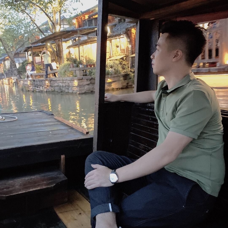 霸占你德爱的第一张照片--湛江相亲服务中心