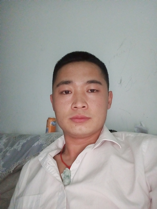 也许太年轻的第一张照片--湛江相亲服务中心