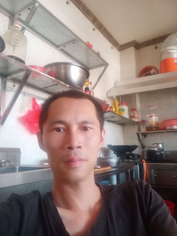 生活还在继续的第一张照片--湛江相亲服务中心
