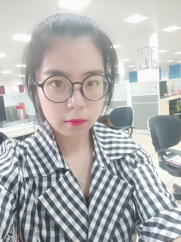 莹莹的第一张照片--湛江相亲服务中心