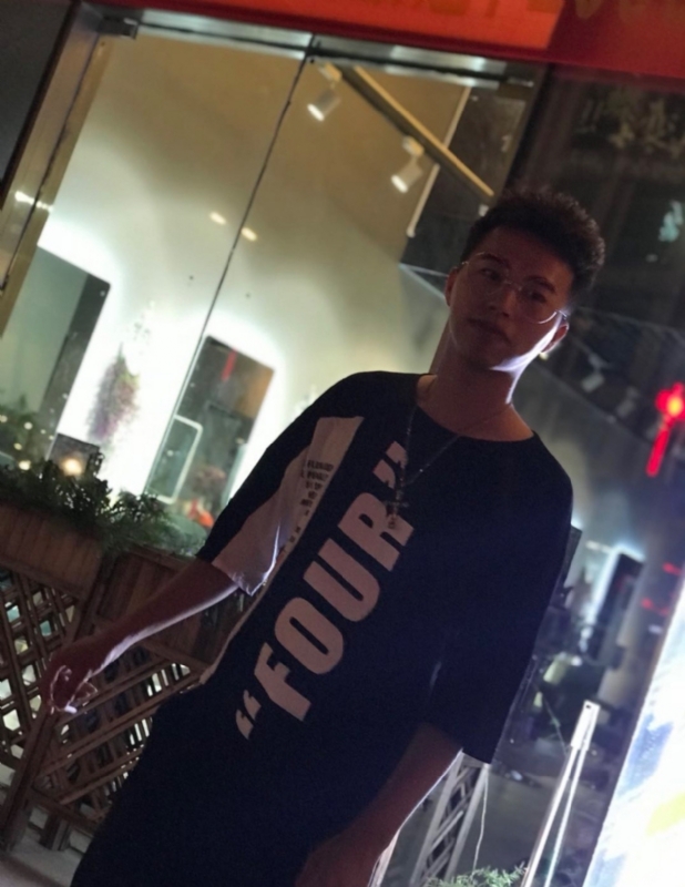 寻找的第一张照片--湛江相亲服务中心