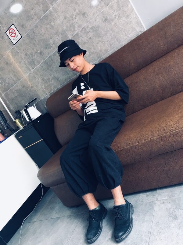 寻找的第三张照片--湛江相亲服务中心