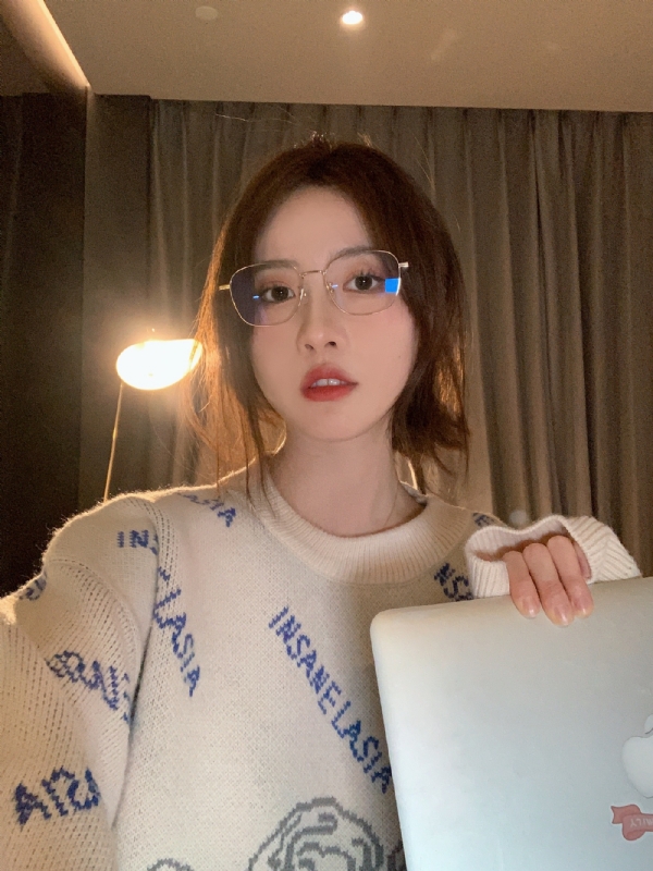 小曦的第一张照片--湛江相亲服务中心