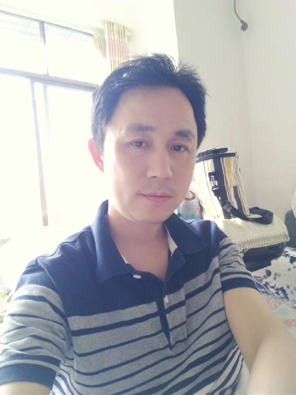 如果爱请深爱的第二张照片--湛江相亲服务中心