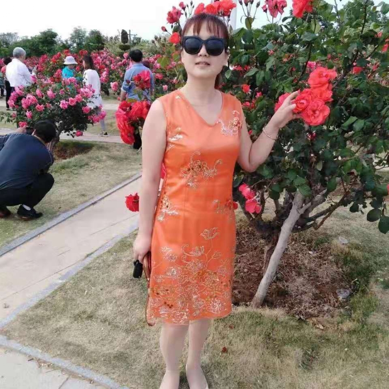yunerfei的第二张照片--湛江相亲服务中心