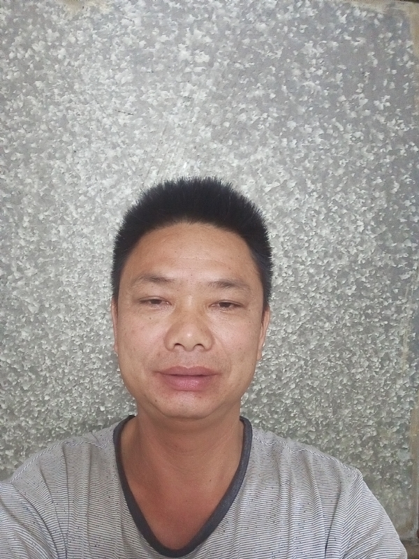 白茫茫的第一张照片--湛江相亲服务中心