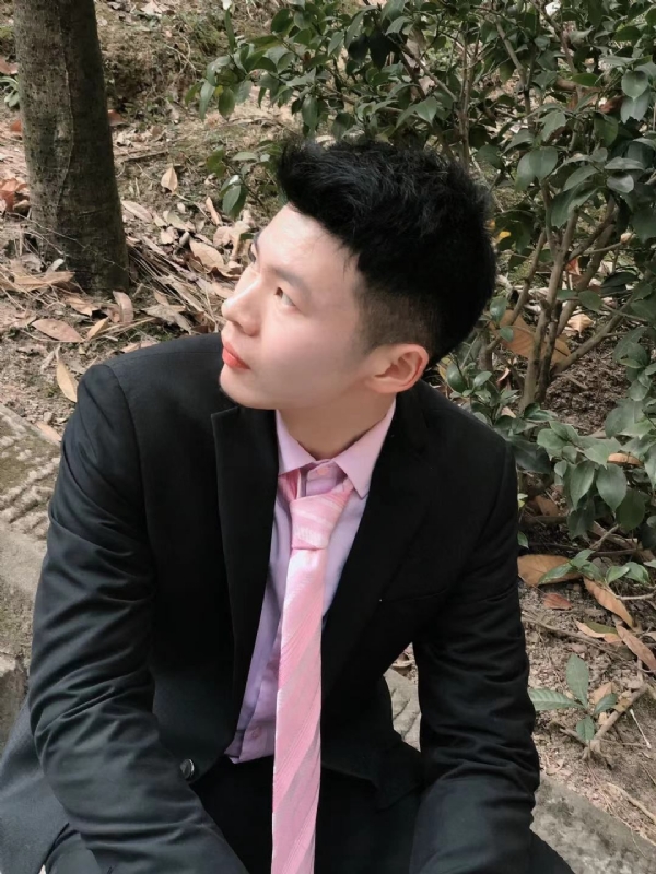 爱因生的第一张照片--湛江相亲服务中心