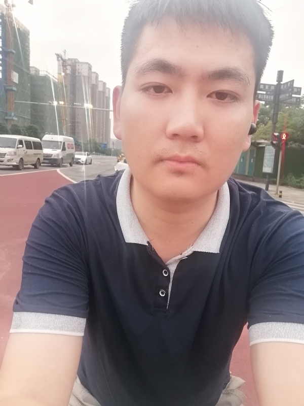 露露的第一张照片--湛江相亲服务中心