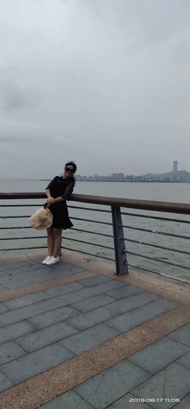清秋的第一张照片--湛江相亲服务中心
