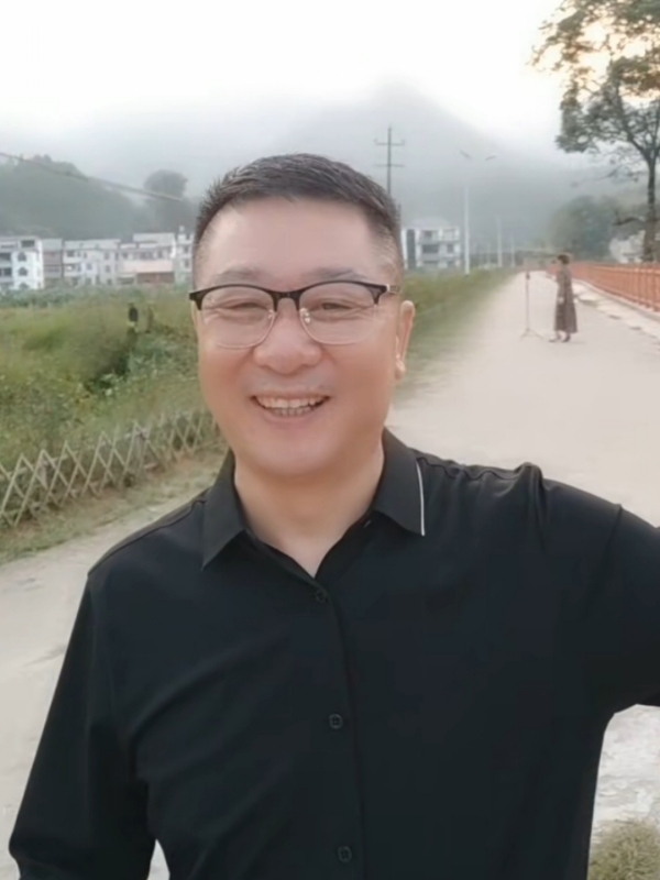 在這裡等你的第四张照片--湛江相亲服务中心