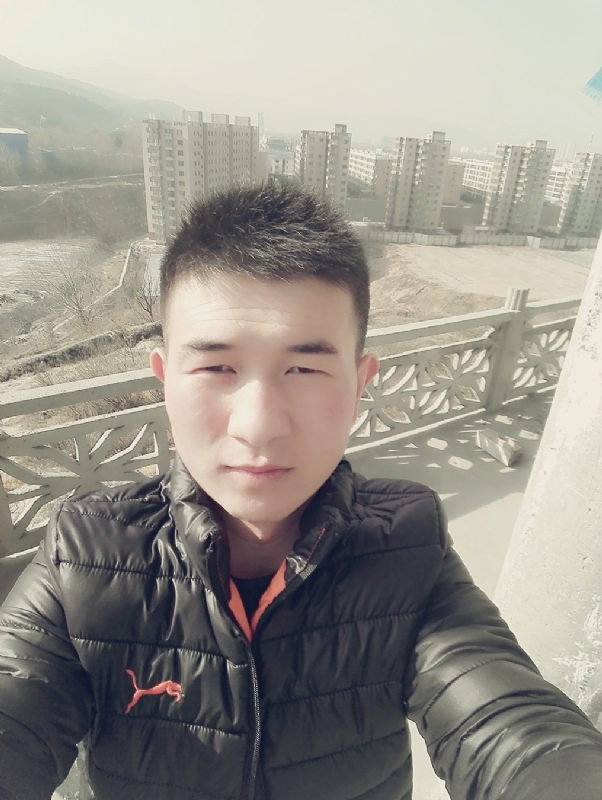 兵心依旧的第一张照片--湛江相亲服务中心