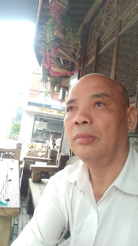 相遇有缘的第四张照片--湛江相亲服务中心