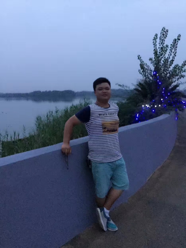 RLC的第一张照片--湛江相亲服务中心