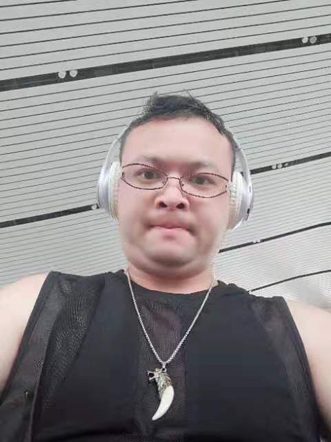 醉叶孤城的第一张照片--湛江相亲服务中心