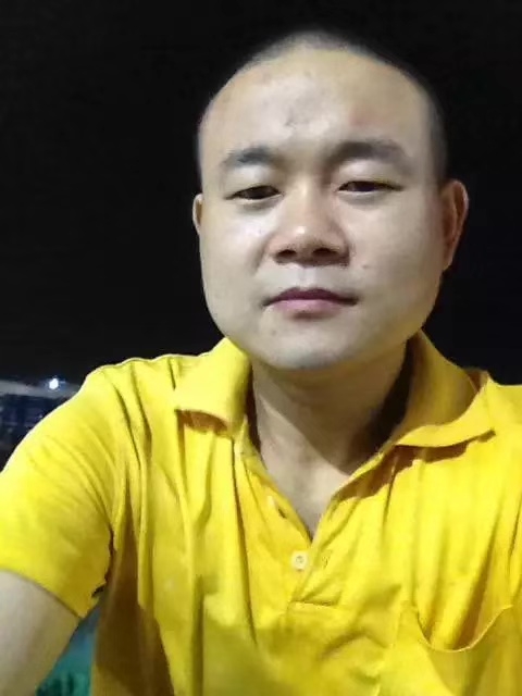 装国豪的第一张照片--湛江相亲服务中心