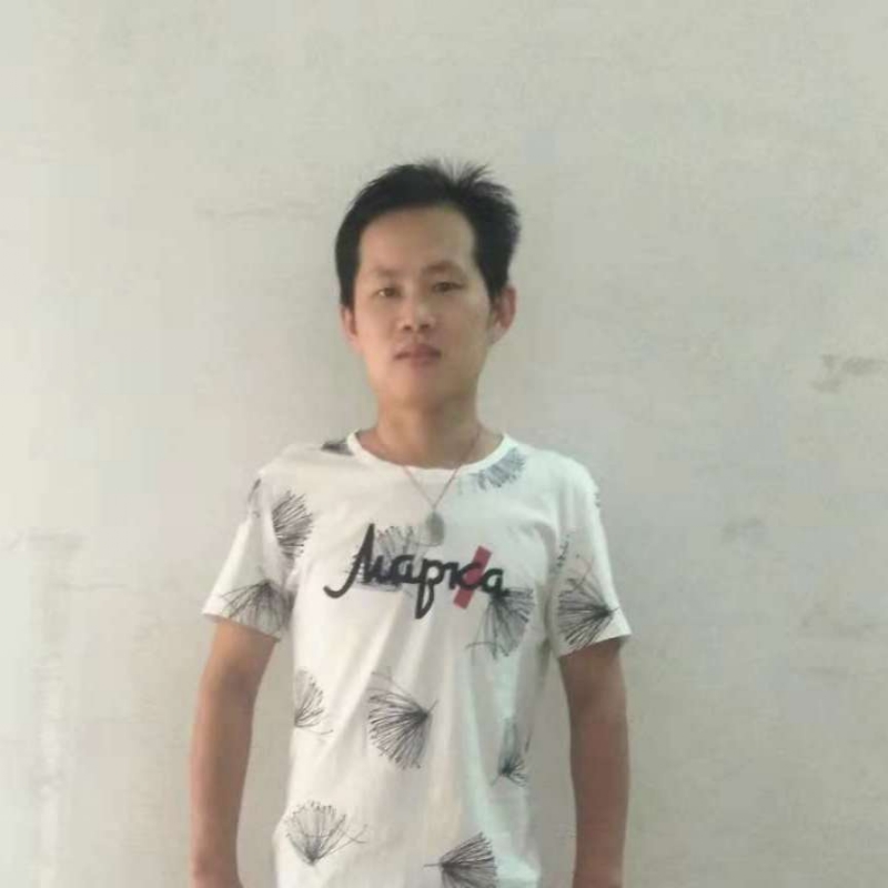 平平的第一张照片--湛江相亲服务中心