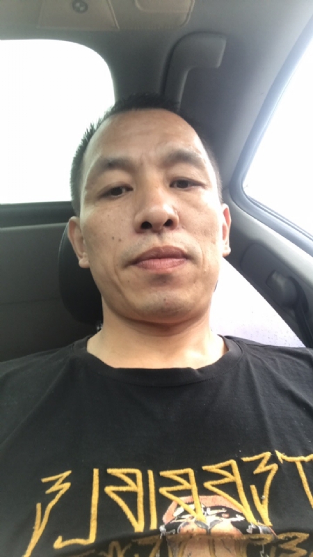 迷茫的第一张照片--湛江相亲服务中心
