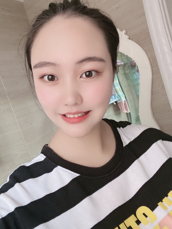 灵儿的第二张照片--湛江相亲服务中心