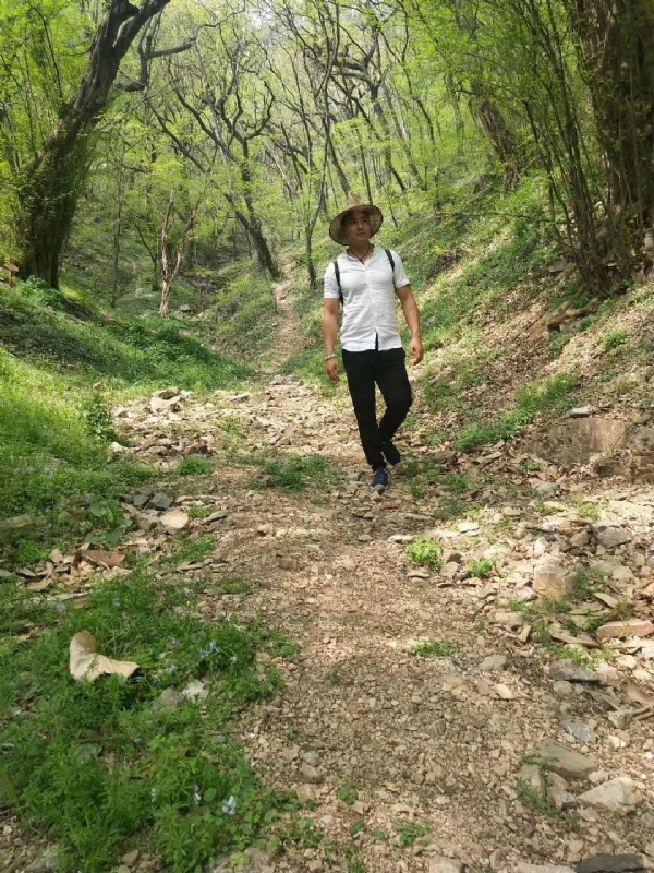 旧时相识的第四张照片--湛江相亲服务中心